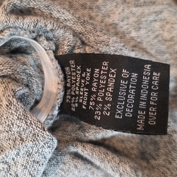 A. Byer Light Gray Lace Back Detail Top. Size M - Picture 7 of 7